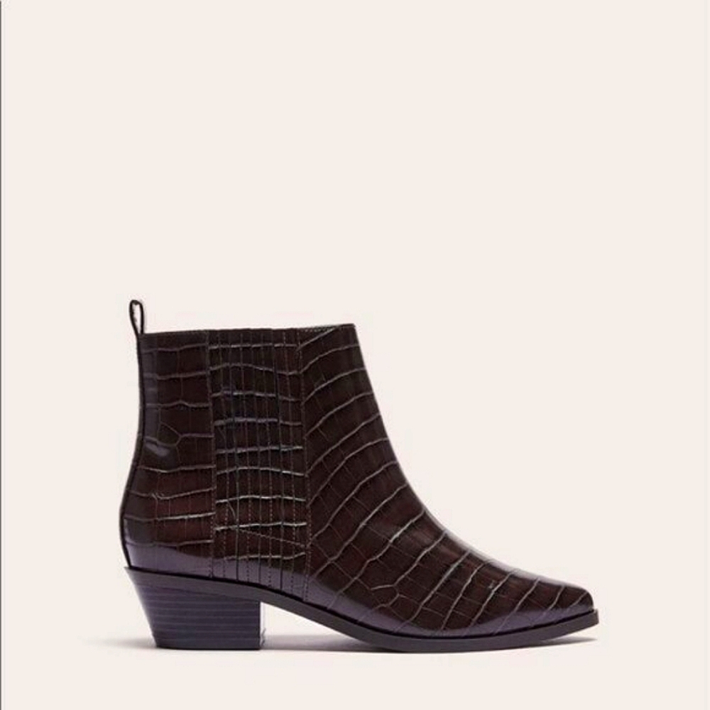 Women's Brown Crocodile Embossed Faux Leather Ankle Boots Size 9W By MLT 1980